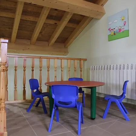 Хостел El De Herrera Эррера-де-Писуэрга