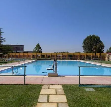 El De Herrera Хостел Эррера-де-Писуэрга